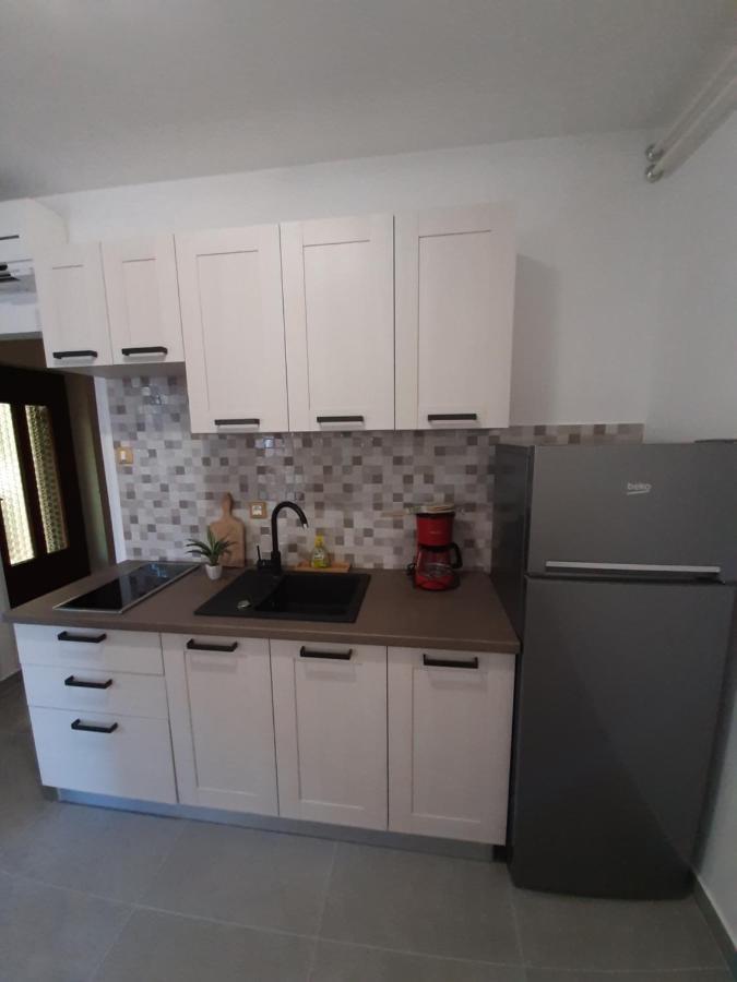 Apartment Sandra Rabac Bagian luar foto